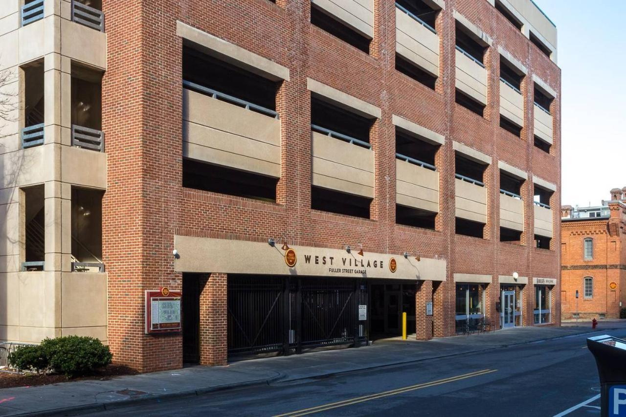 Trifecta 2Br Free Parking Modern Superhost Apartment Durham Exterior photo
